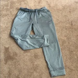 Men’s sweatpants